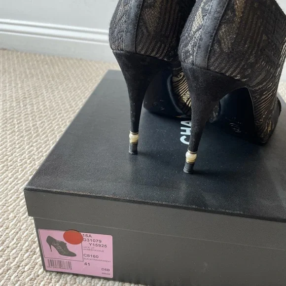 Chanel short boot bootie black lace mesh size 41/10. - Picture 6 of 9
